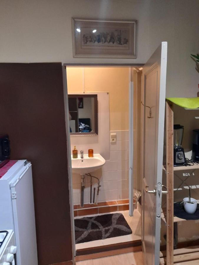 Cute,Cosy,Comfortable Studio In The Heart Of Antwerpen Antuérpia Exterior foto
